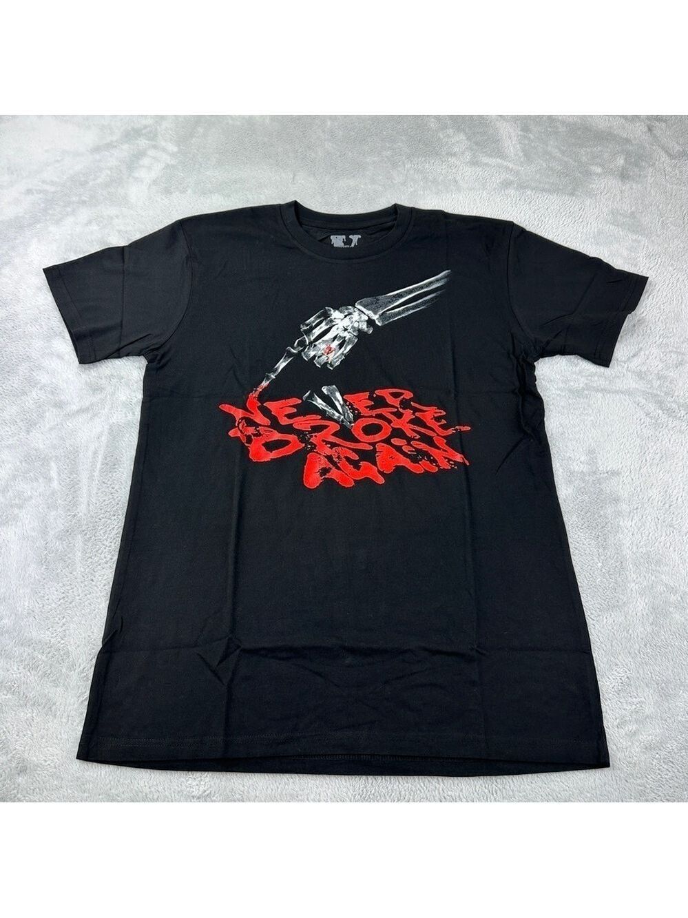 Vlone x Never Broke Again Bones Black T-Shirt Men's Size Large Made in USA NWOT
